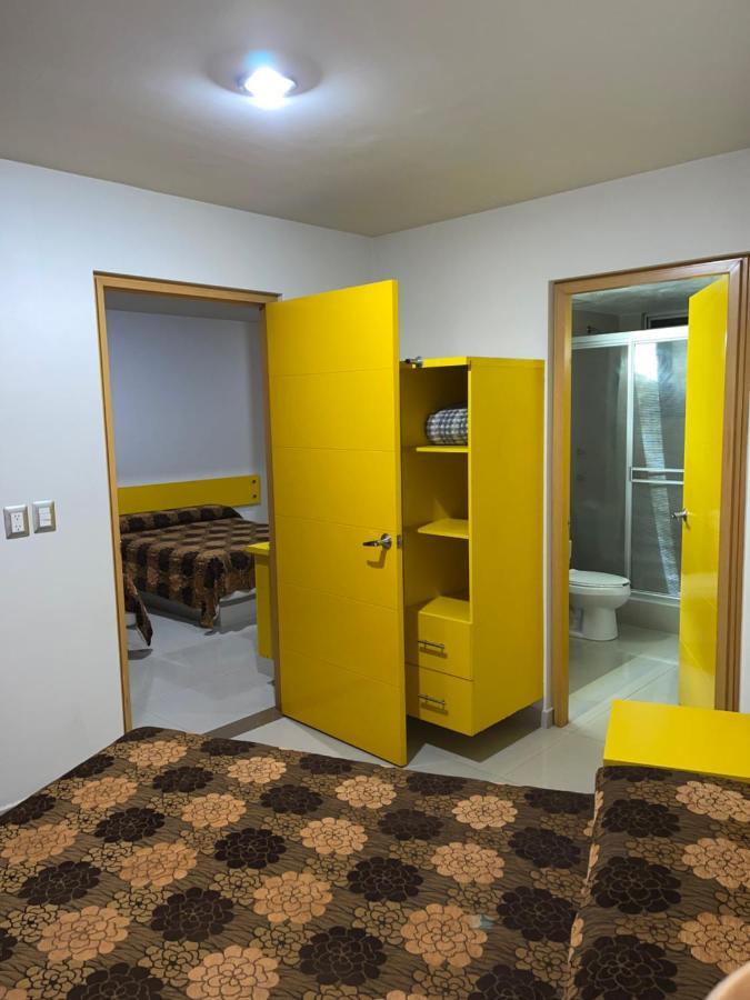 Palacio Rojo Hotel Familiar 莫雷利亚 外观 照片