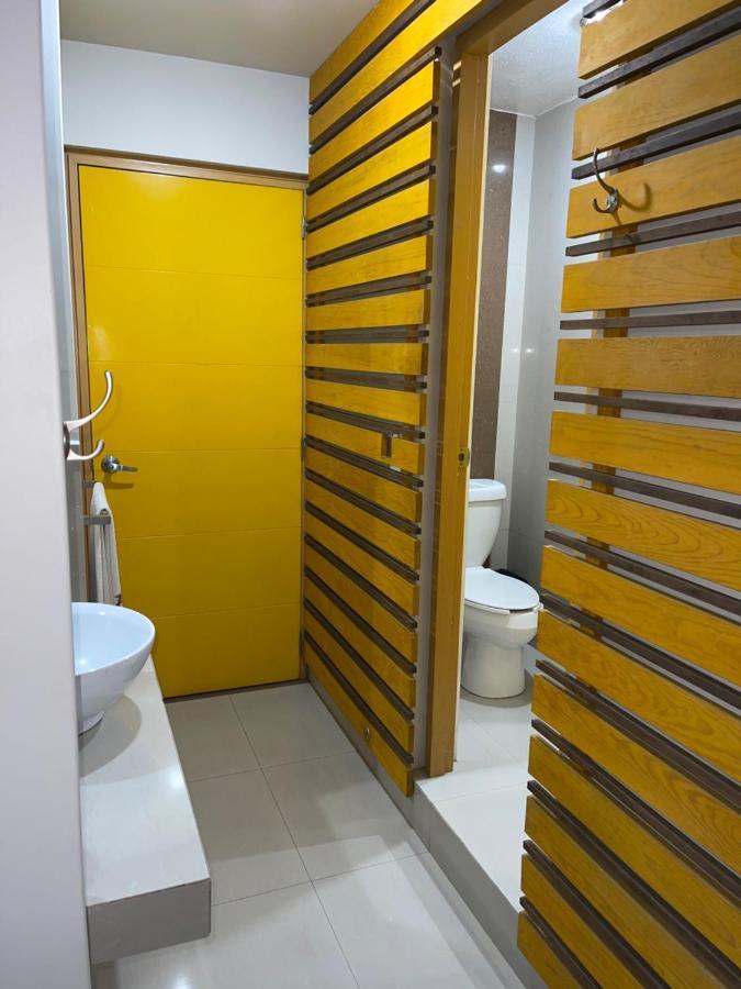 Palacio Rojo Hotel Familiar 莫雷利亚 外观 照片